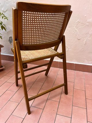 Sedia in legno pieghevole vintage