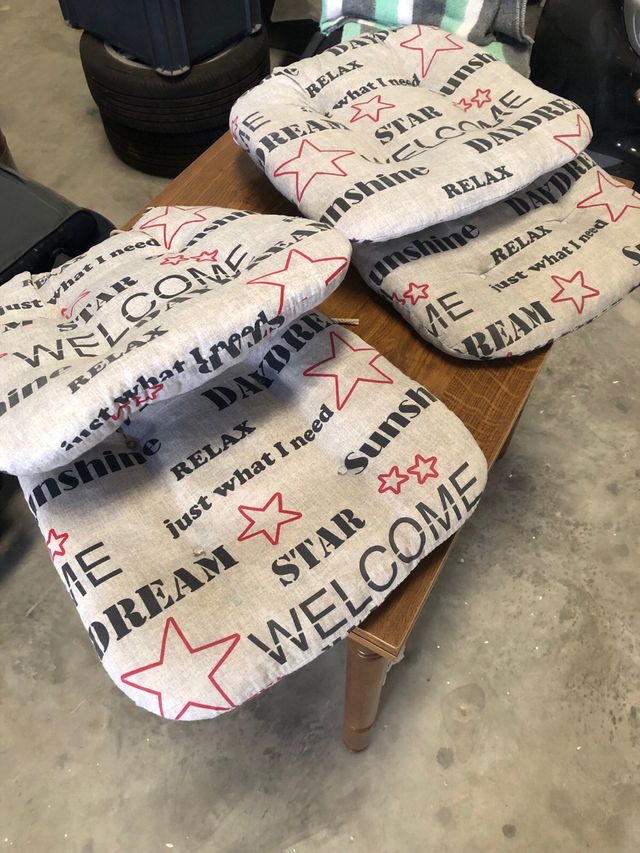 Cojines Sillas. Muy Comodos . Precio 4