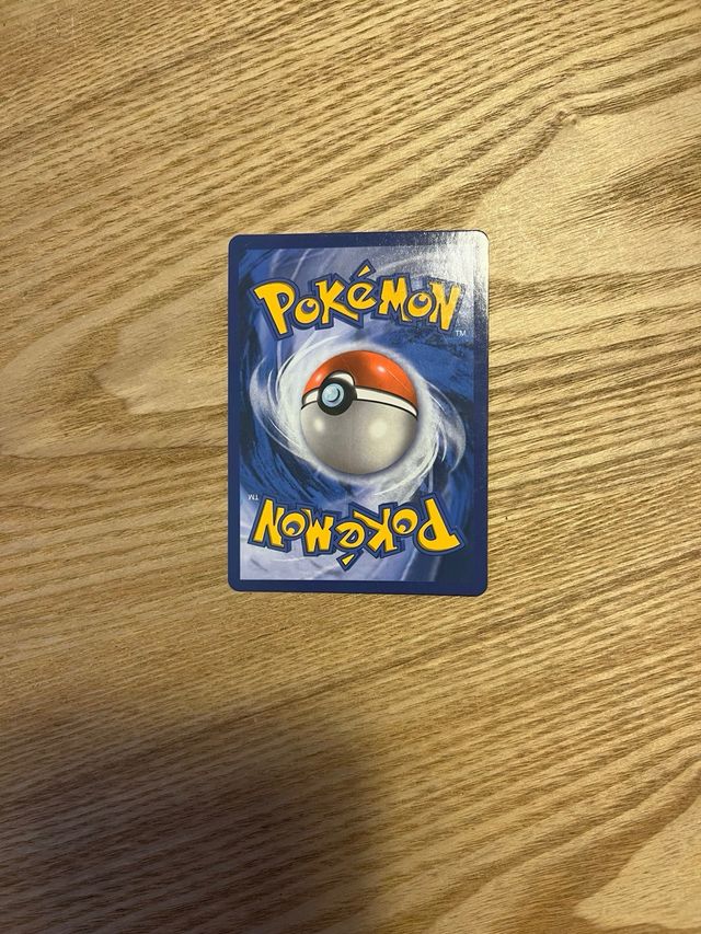 Carta pokemon raichu