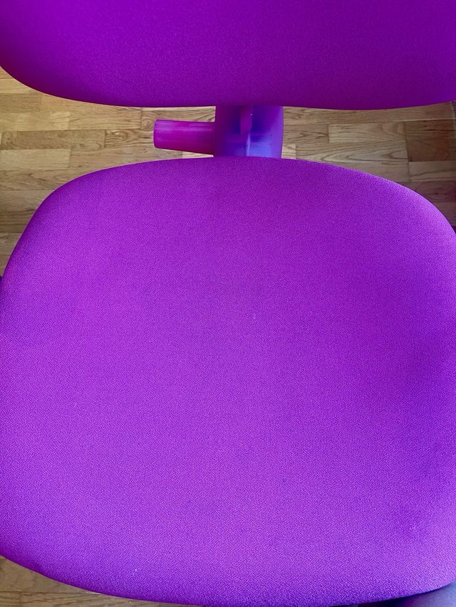 Silla de estudio fucsia 