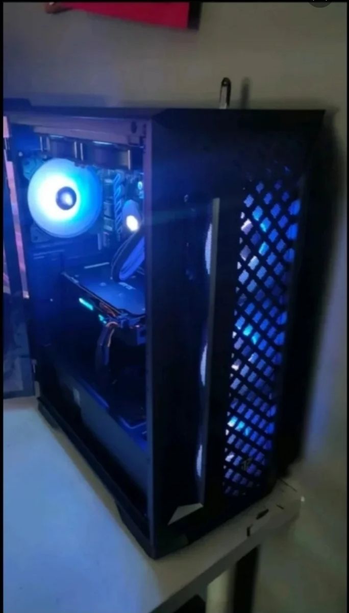 Ordenador Gaming 16GB ram RX580 Ryzen 5