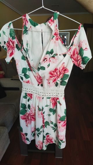 Mono de flores corto