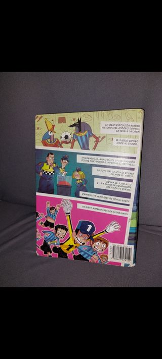 LIBRO - Los Futbolísimos 5 Misterio robo imposible