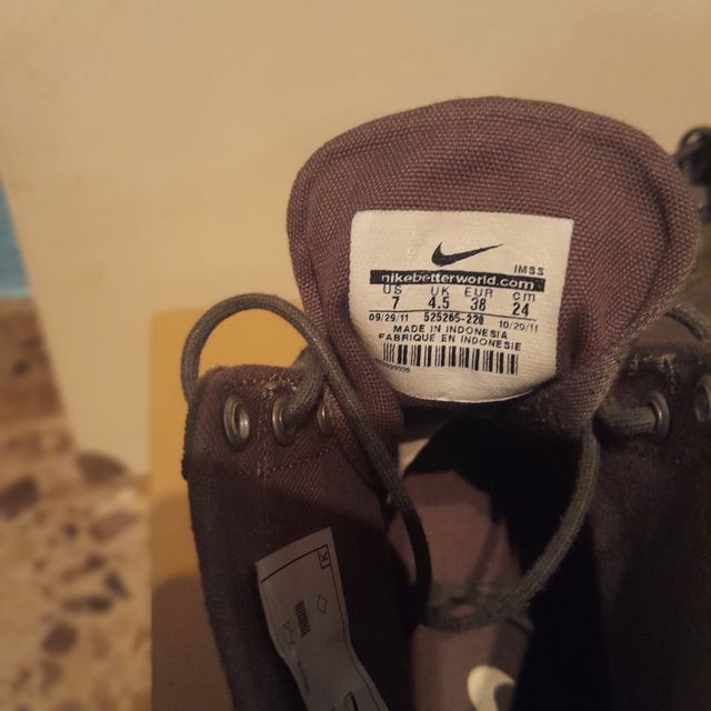 Bota nike