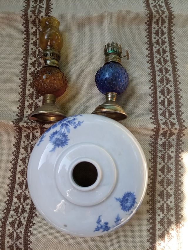 Quinque de aceite y base de lámpara