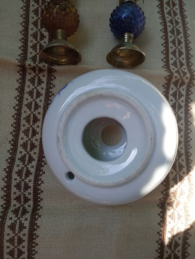 Quinque de aceite y base de lámpara