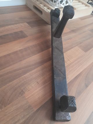 Antiguo tirador para portón ó puerta.