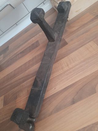 Antiguo tirador para portón ó puerta.