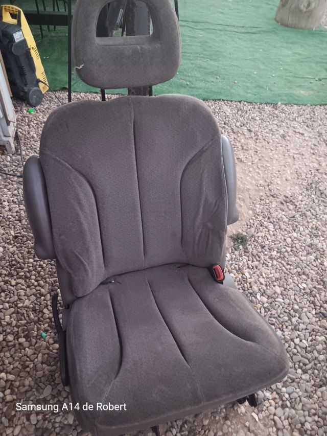 Rejilla de crisler voyager