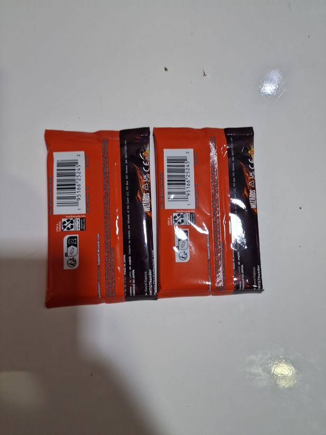 Mtg 2 sobres collector outlaws