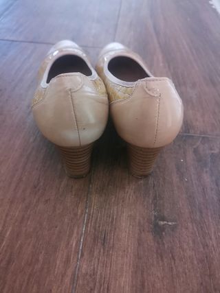 Tacones pitillo