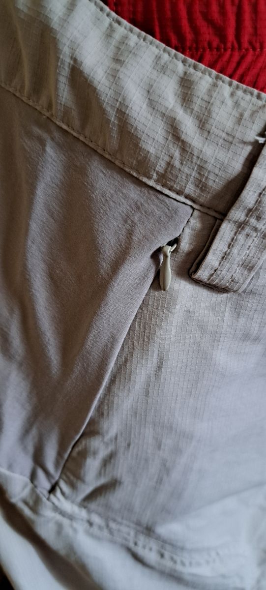 Invicta. Pantaloni da trekking 