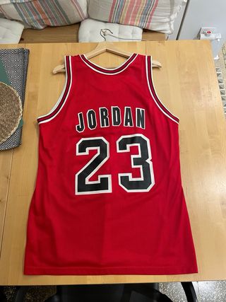 Camiseta OG JORDAN BULLS Champion USA