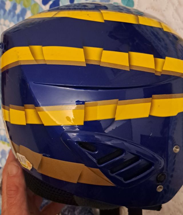 Casco nzi chupa chups niño