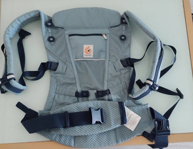 Mochila portabebe ergobaby 