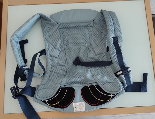 Mochila portabebe ergobaby 