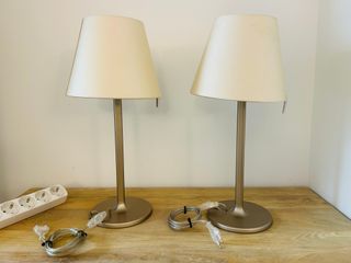 2 Lamparas de mesa Artemide Melampo