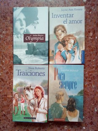 Lote de cuatro novelas románticas
