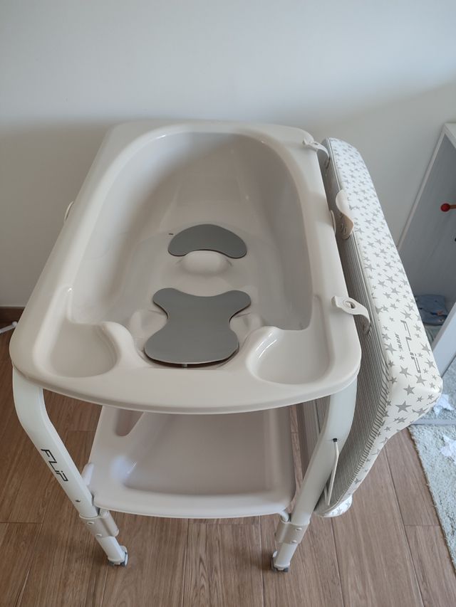 Bañera cambiador Flip de Jané