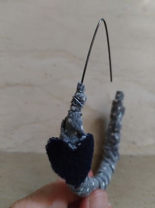 Mono orecchino