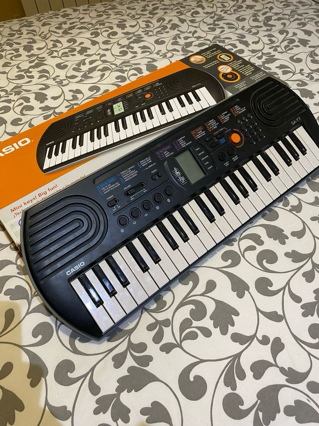 Teclado Casio SA-77