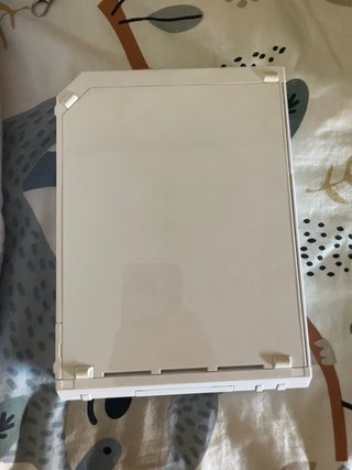 Wii en buen estado sin mandos ni sensor