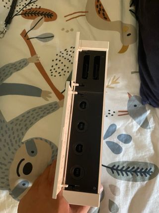 Wii en buen estado sin mandos ni sensor
