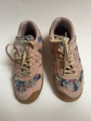 Zapatillas marca Munich modelo Gresca