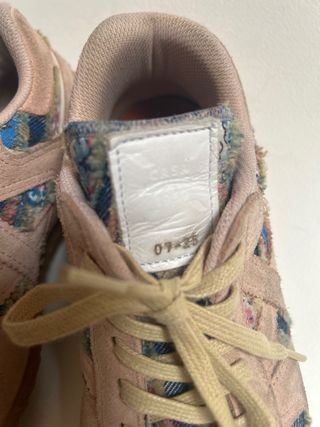 Zapatillas marca Munich modelo Gresca