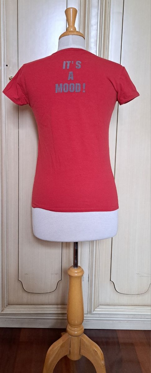 Emporio Armani. Tshirt rossa