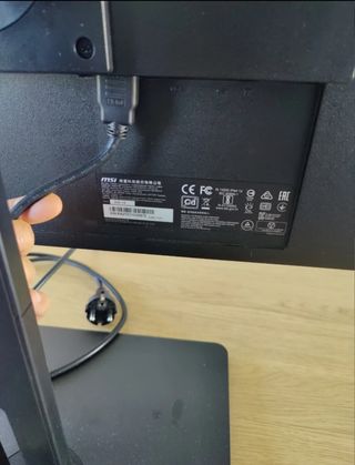 Pantalla MSI 27 Pulgadas!!