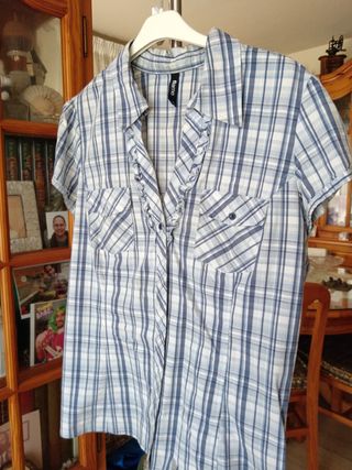 Camisa juvenil de vestir fresquita