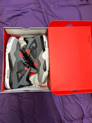 Jordan 4 infrared 42.5