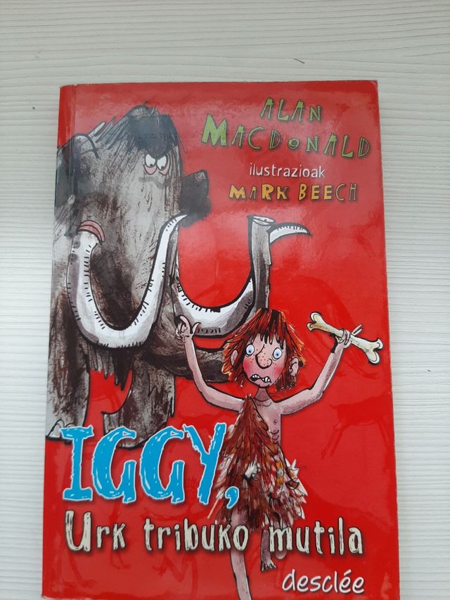 Libro Iggy, Urk tribuko mutilak