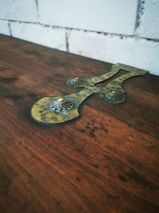 Aparador antiguo. Madera