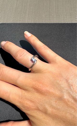 Anillo de compromiso oro blanco y diamante Luzz