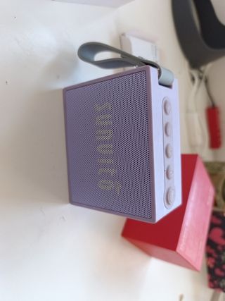 Altavoz portátil lila (sunvito)