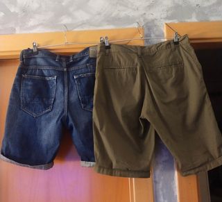 Dos bermudas de Pull&Bear chico 