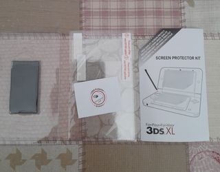 Oferta"NUEVO"2 lápices y 3 cajetines 3DS XL