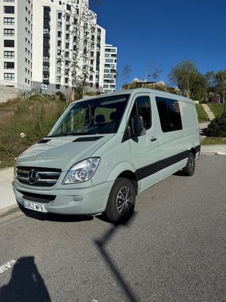 Mercedes-Benz Sprinter 2012