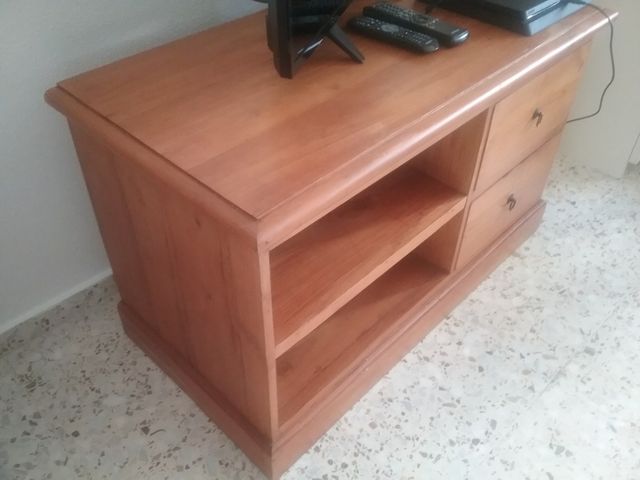 mueble madera teka TV