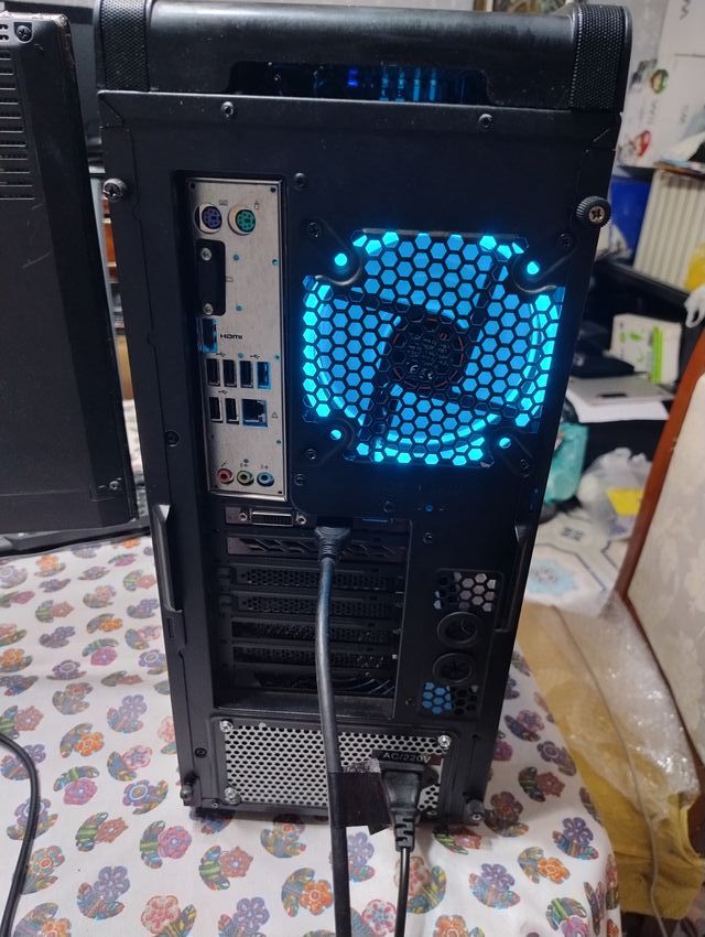 PC Gaming Assemblato 16GB Ram intel core i5