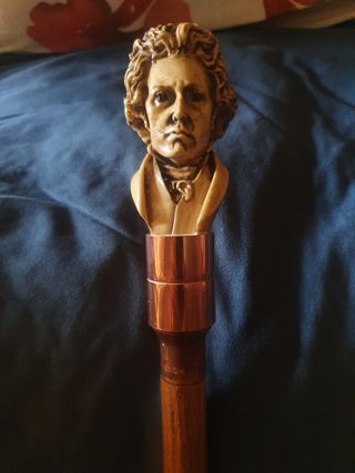 Presioso bastón antiguo