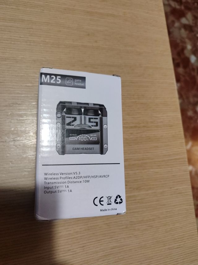 Auriculares inalámbricos M25