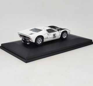 FORD GT40 MARK II N°95 1966 1/43 UNIVERSAL HOBBIES