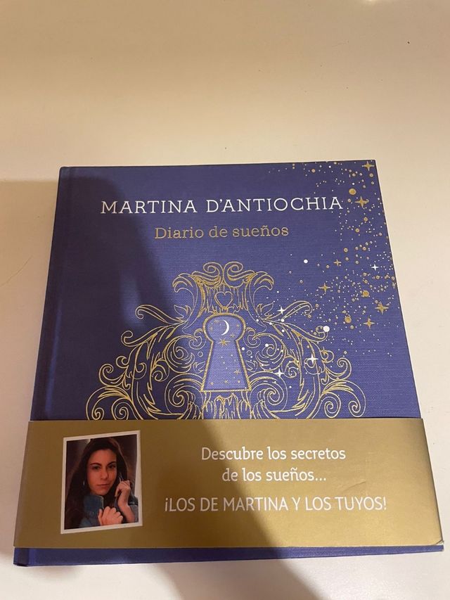 Libro juvenil  Martina Antiochia