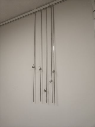 Barillas cuelga cuadros + rieles