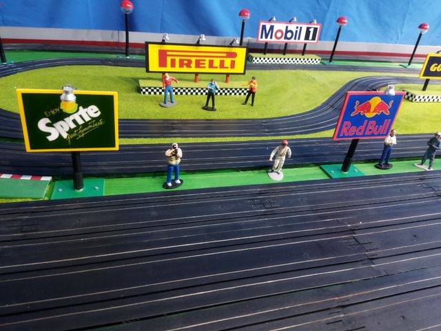 Pistas iluminación circuito Scalextric 