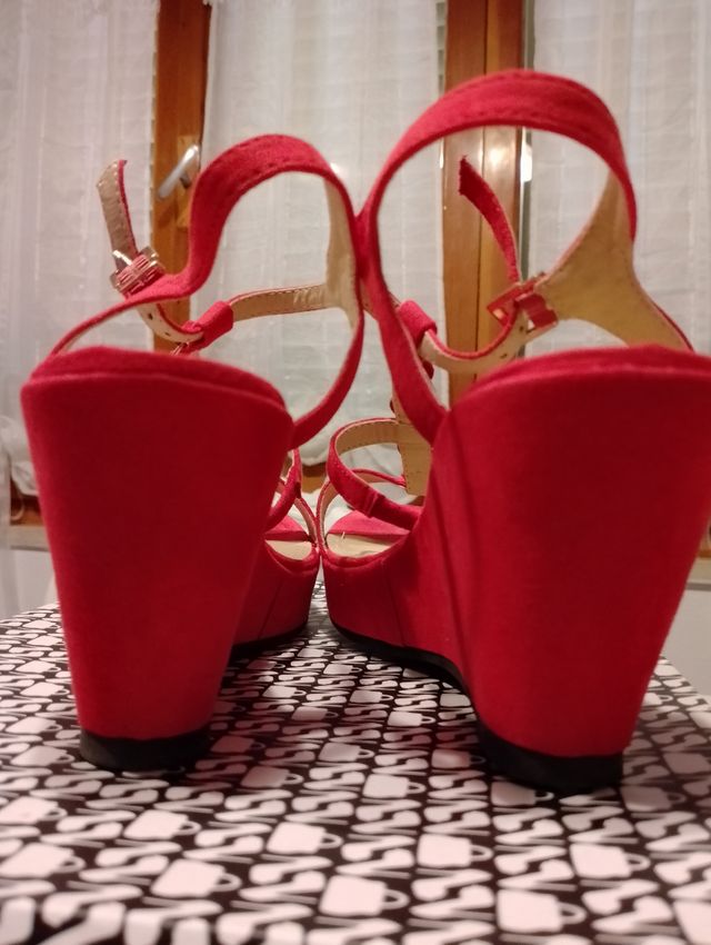 Sandali in microfibra stile anni 70