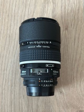Nikon 105mm